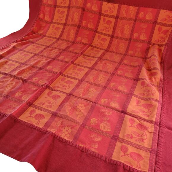 Red Orange Tablecloth Set 53" Square w/ 4 Napkins Grapes Floral Cotton Fabric - Picture 1 of 13